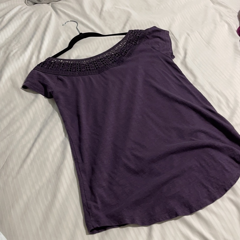 Purple tee - Picture 2 of 4